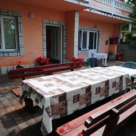 Apartmani Margeta ラブ エクステリア 写真